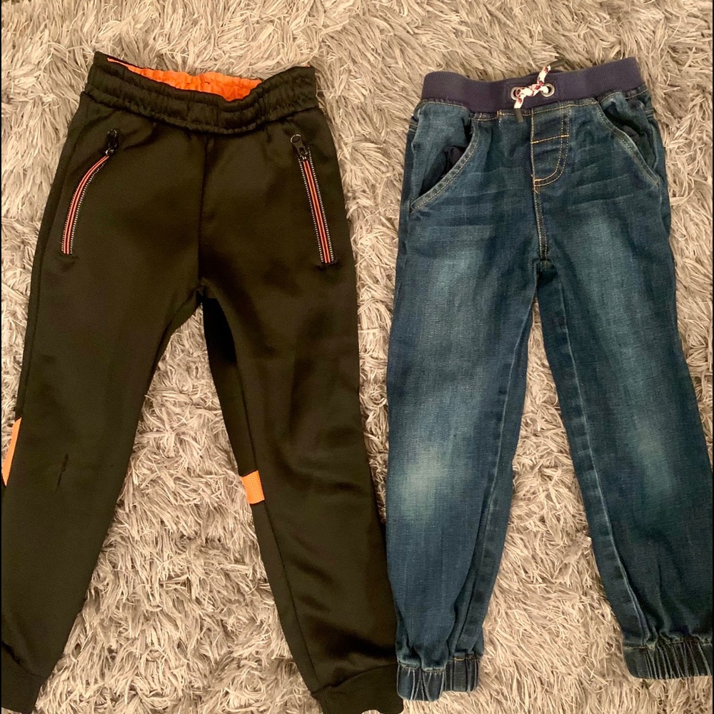 Boys joggers size 3T - 4T